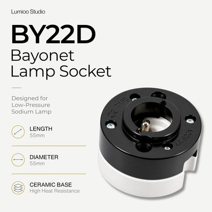 Lumico Studio BY22D Bayonet Lamp Socket on a white background with product details.